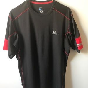 Salomon running shirt in men’s XL